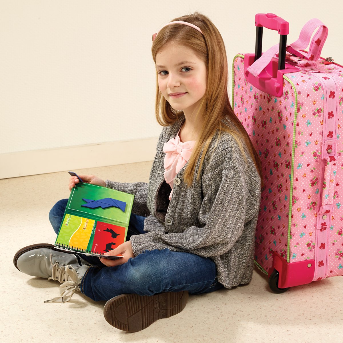 Tangoes Animals Magnetic Travel Game for Ages 6+